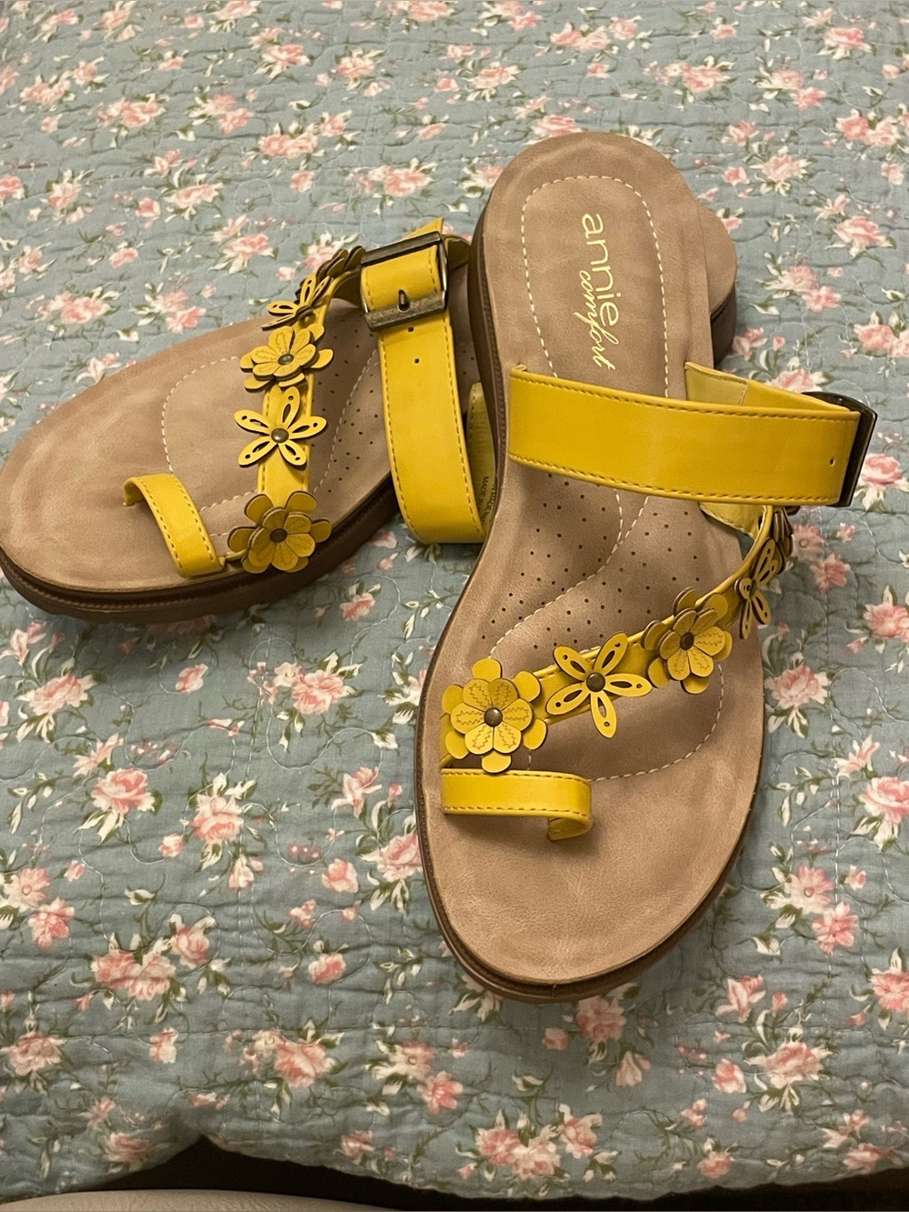 Annie Yellow Floral Toe-Loop Sandals